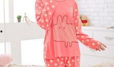 吃瓜红睡衣,网络红人的时尚与争议