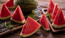 吃梨瓜嘴巴难受,揭秘吃梨瓜嘴巴难受之谜