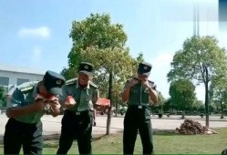 军人比赛吃瓜视频