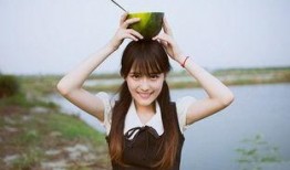 夏日吃瓜小妹,吃瓜小妹带你畅享清凉时光