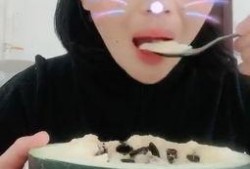 各大博主吃瓜视频,揭秘网红博主吃瓜视频背后的真相与笑料